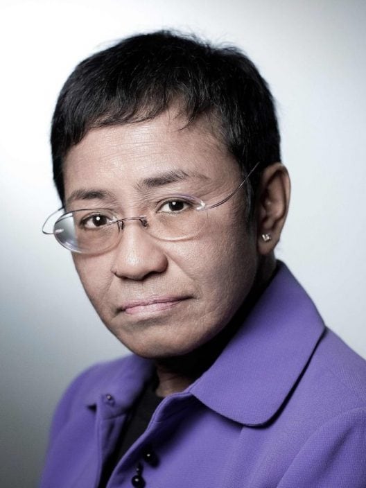 Nobel per la Pace 2021: chi è Maria Ressa, giornalista paladina della libertà di stampa