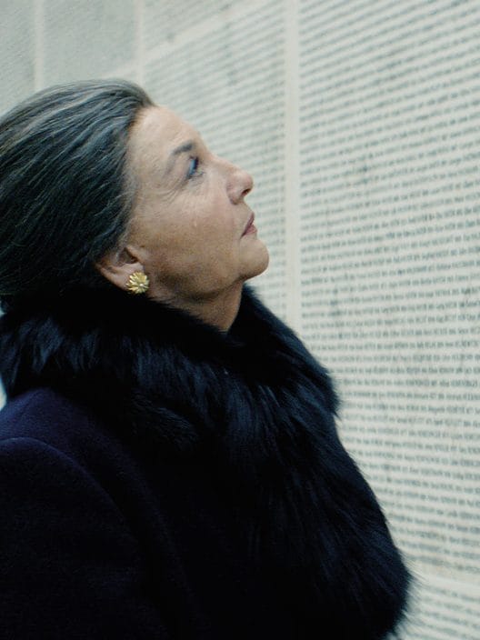 Simone Veil: Un film su una delle donne, sopravvissute alla Shoah, più importanti del Novecento – Chi era?