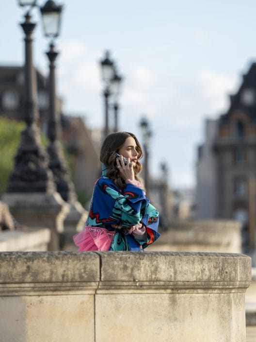 Emily in Paris: Netflix rinnova la serie per una terza e quarta stagione – Da dove si riparte?