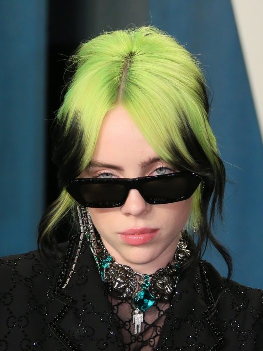 “Il porno mi ha distrutto il cervello”: come riabilitare la pornografia partendo da Billie Eilish?