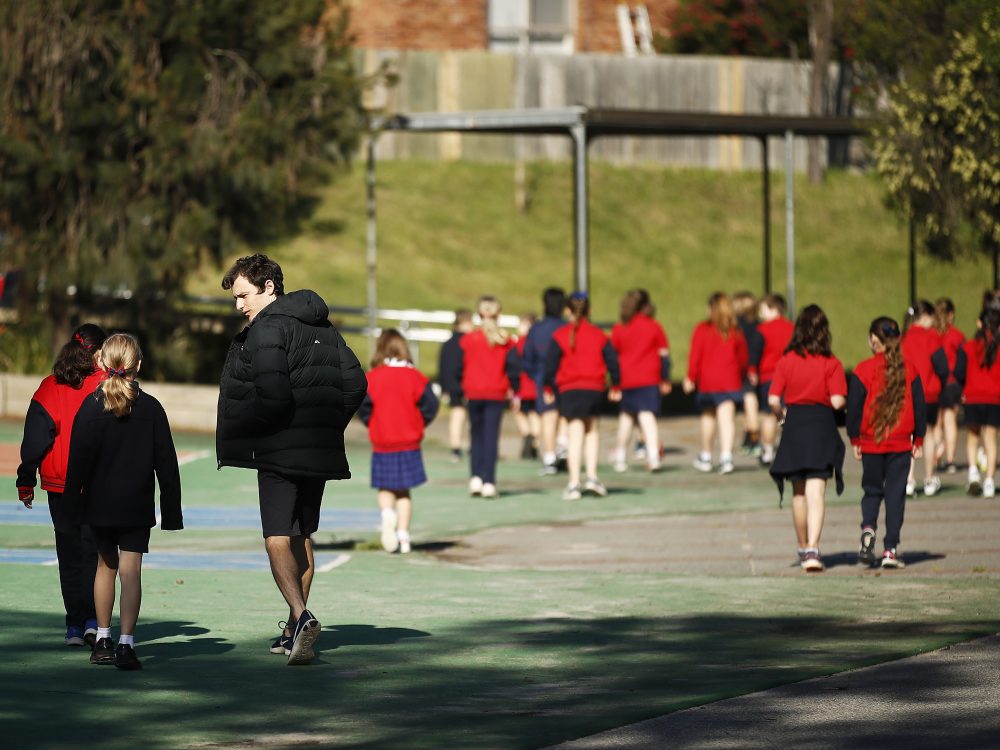 L'uscita di una scuola di Melbourne