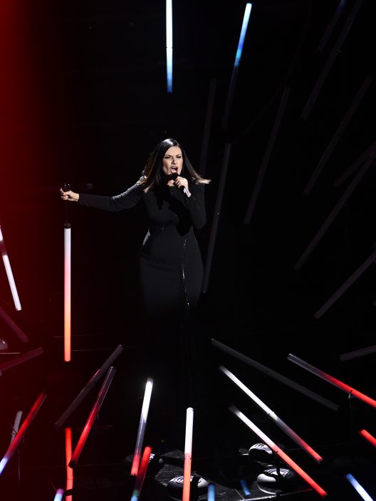 Sanremo 2022, la seconda serata del Festival – Il monologo di Lorena Cesarini, le canzoni, le pagelle, le classifiche