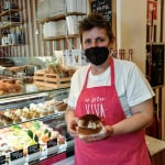 “Io sono Viva”, la pasticceria della chef stellata Viviana Varese che aiuta le donne vittime di violenza