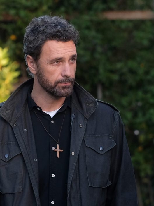 Don Matteo 13: L’arrivo di Raoul Bova e dei volti giovani nella serie tv di Rai 1