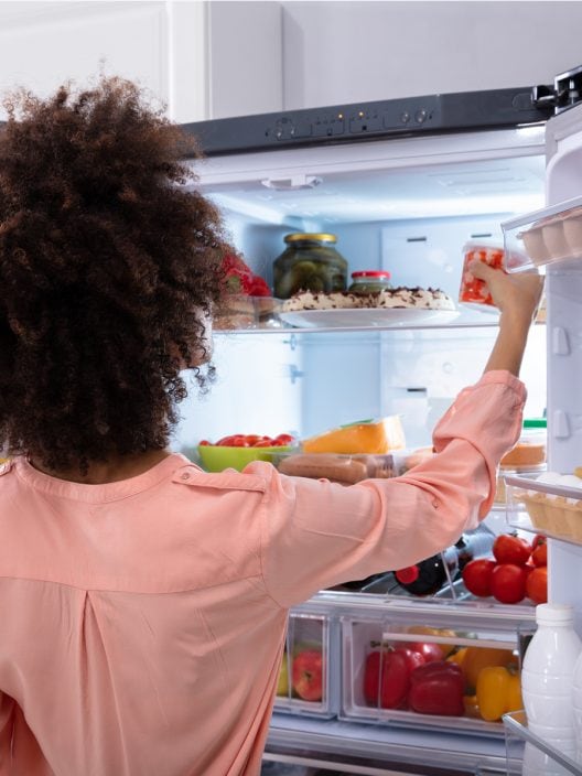 Giornata Mondiale sui Disturbi Alimentari: due libri per riflettere