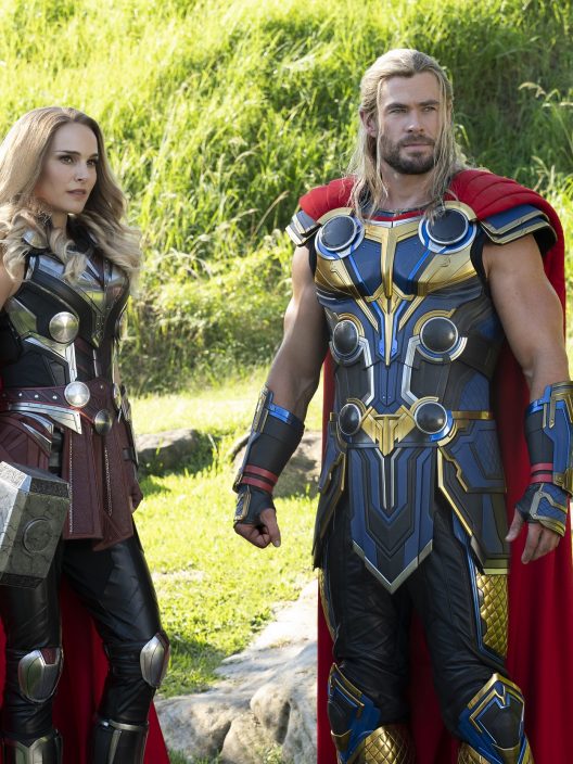 Thor: Love and Thunder – Il ritorno del super eroe armato di martello nel suo quarto film in solitaria