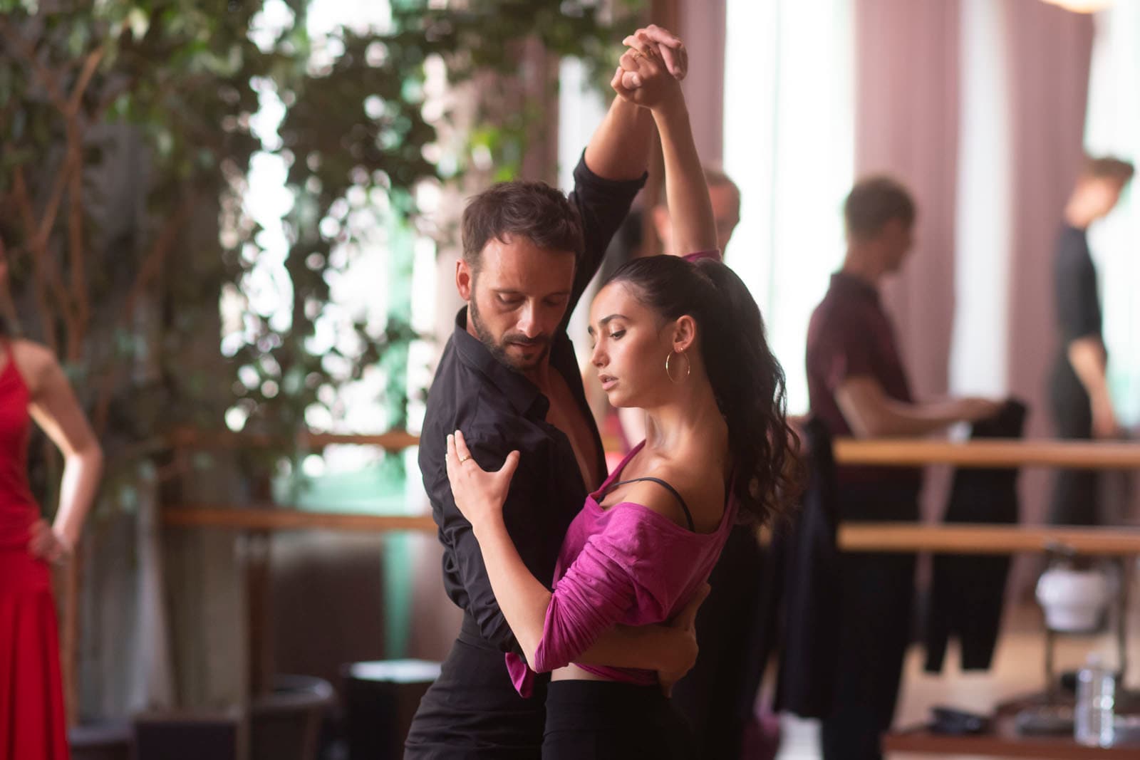 Rumba Therapy: Il ballo come terapia sentimentale nel film di Rai 1