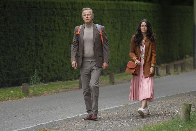 Franck Dubosc e Louna Espinosa in Rumba Therapy.