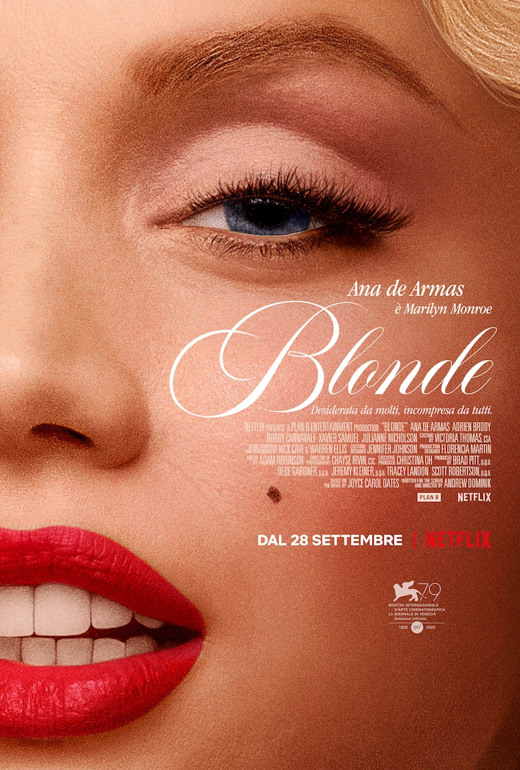 Blonde, il poster italiano del film Netflix.