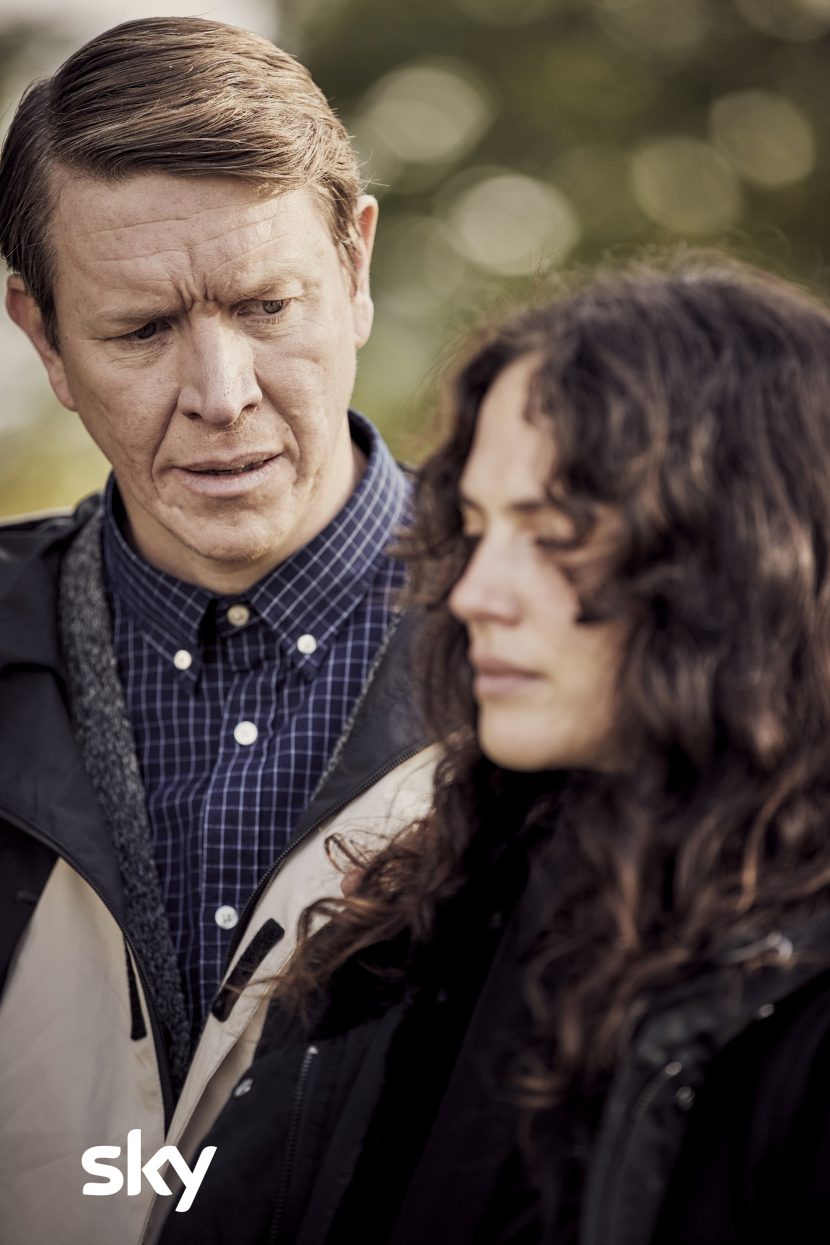 Sam Spruell e Jessica Brown Findlay in The Hanging Sun - Sole di mezzanotte.