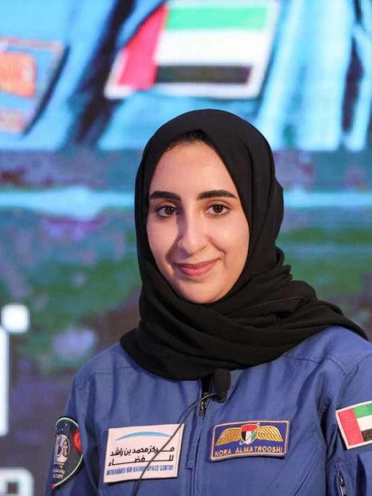 Chi è Nora Al Matrooshi, la prima astronauta araba della storia