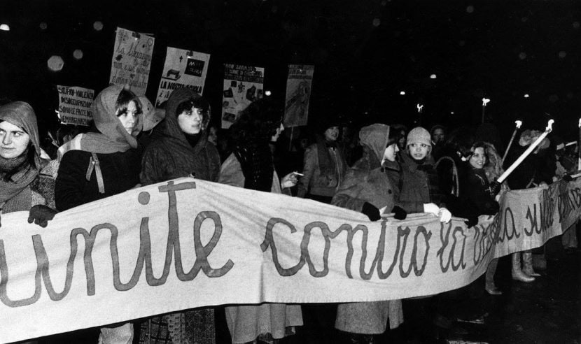 27 Novembre 1976 - Manifestazione contro la violenza sulle donne "Riprendiamoci la notte"