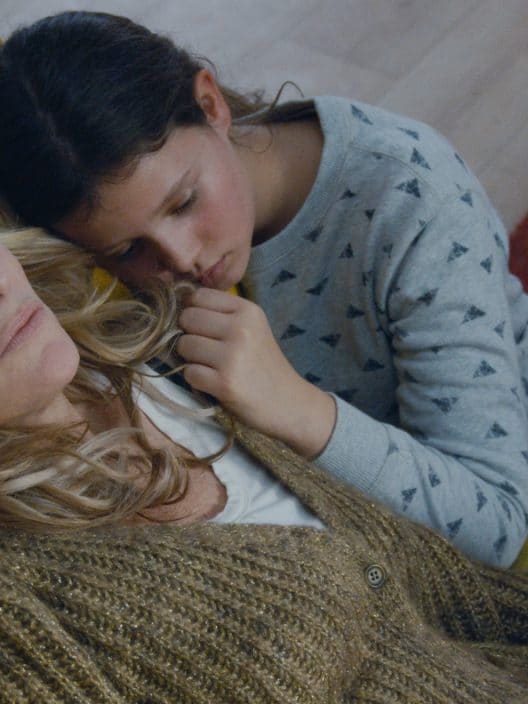 La Ligne: La linea invisibile che separa una figlia violenta dalla madre in un film