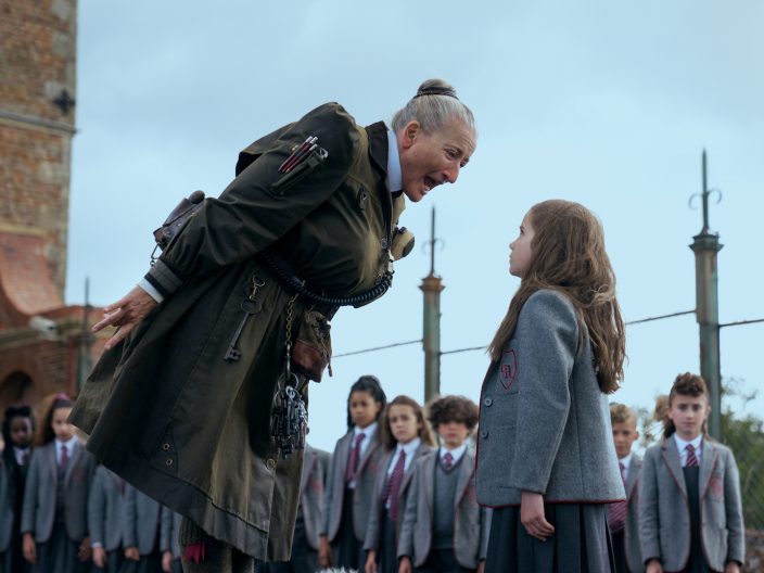 matilda the musical di roald dahl film netflix