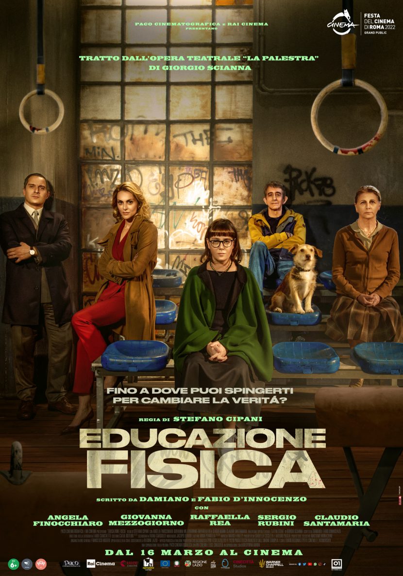 Il poster del film Educazione fisica.