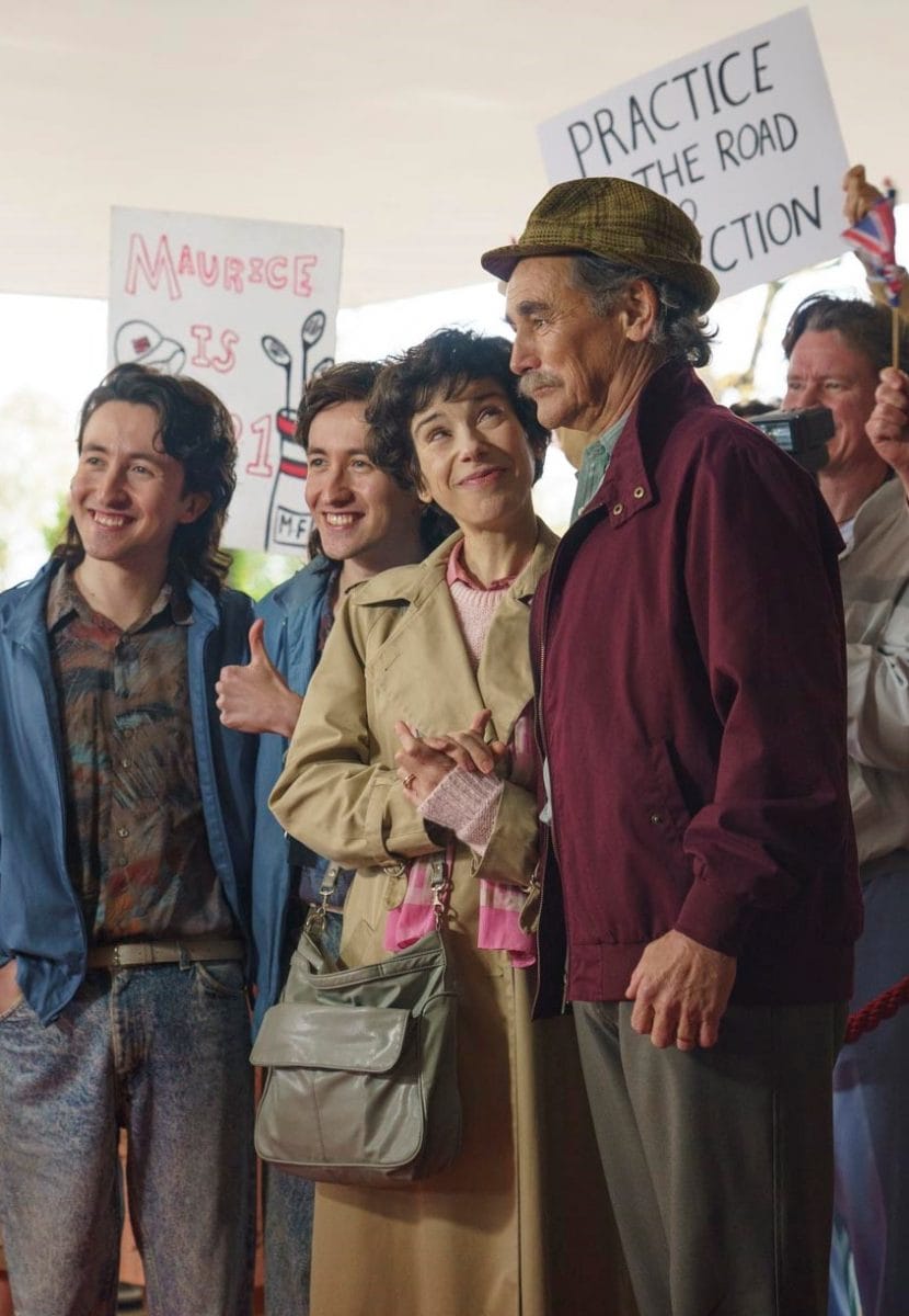 Christian e Jonah Lees, Sally Hawkins e Mark Rylance nel film La leggenda del green.