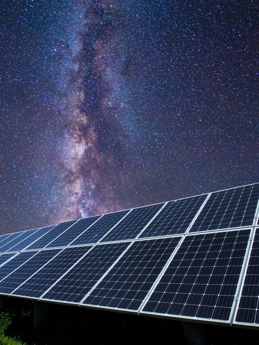 Pannelli fotovoltaici nello spazio: una possibile soluzione alla crisi energetica?