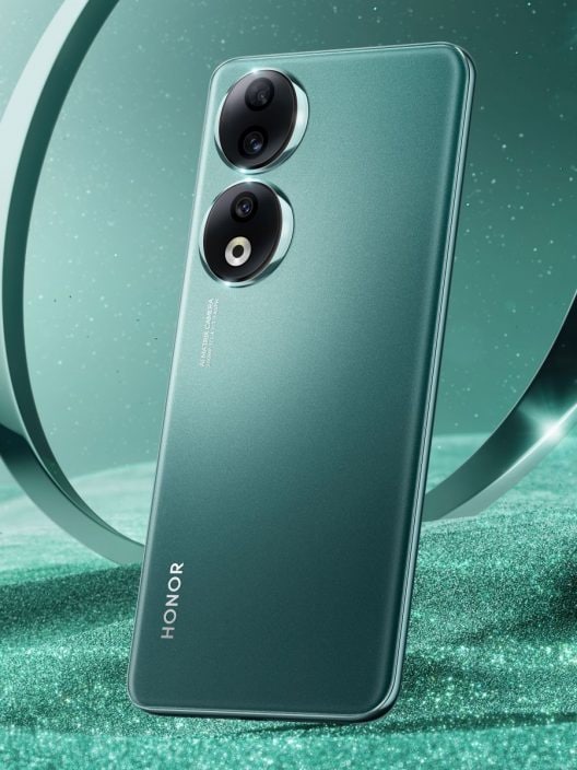 Arriva in Italia Honor 90: lo smartphone cool e super evoluto che farà sognare la Gen Zeta (e i content creator)