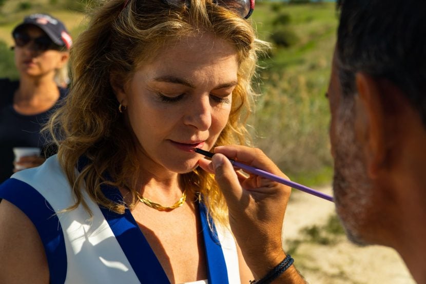 Claudia Gerini sul set del film Sicilian Holiday.