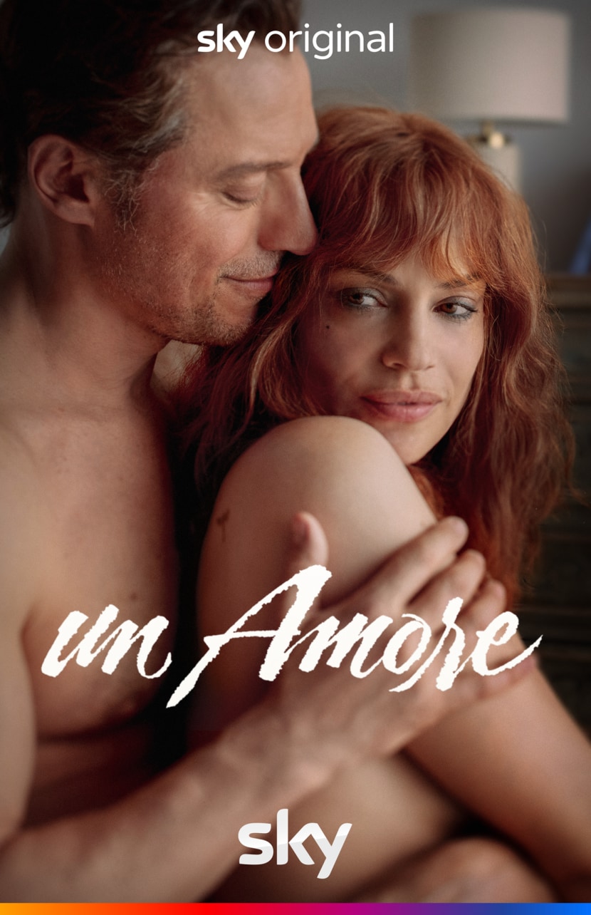 Il poster della serie tv Sky Un amore.