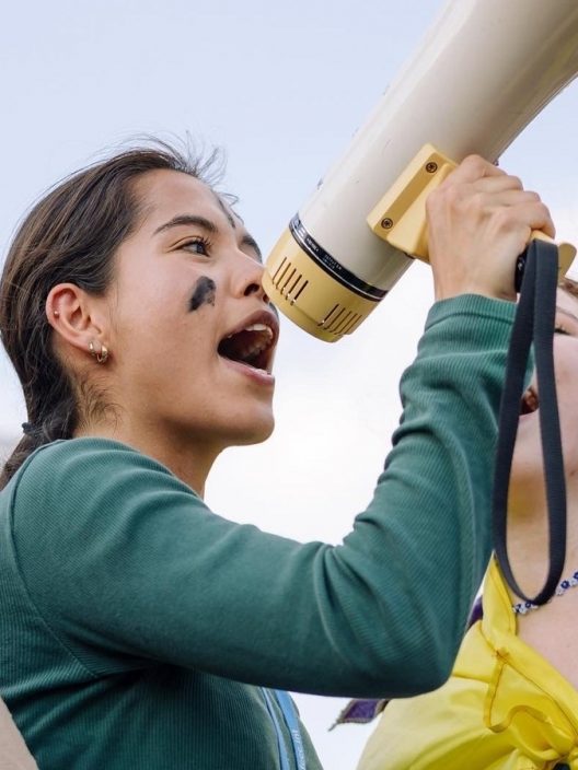 Chi è Xiye Bastida, la giovanissima attivista per il clima nominata “Changemaker” del 2024