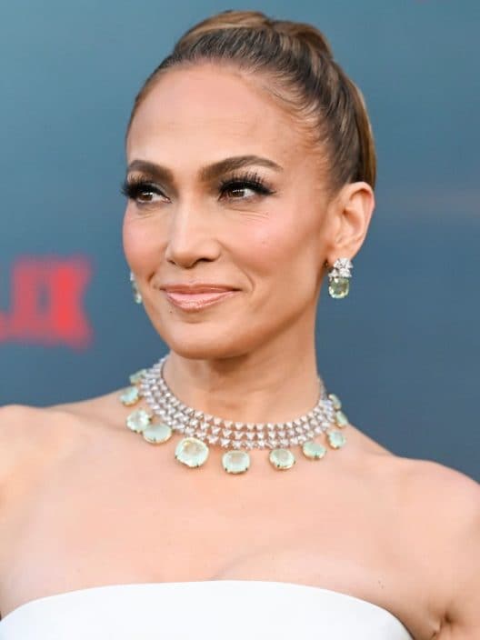 Jennifer Lopez ennesima vittima di deepfake “L’IA può fare cose spaventose”