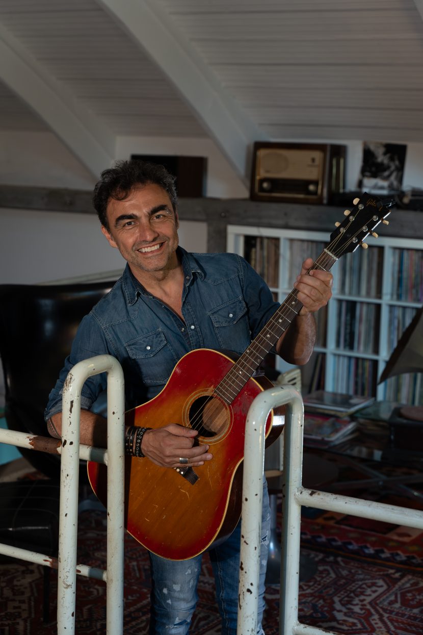 Marco Ligabue (Press: Clarissa D'Avena per Red&Blue Music Relations).