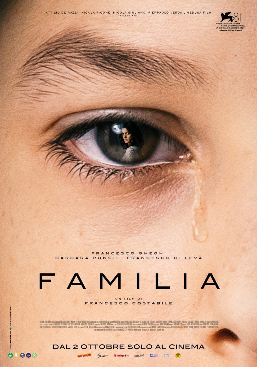 Il poster del film Familia.