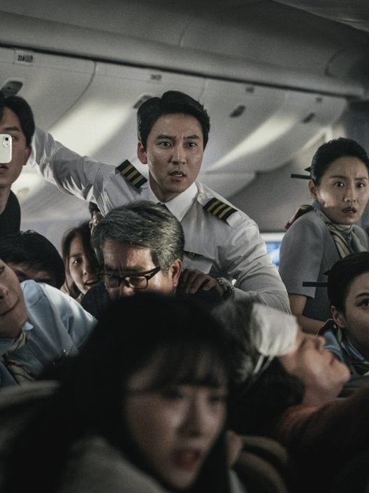 Emergency Declaration: Panico a 10.000 mila metri nel thriller coreano su Rai 4