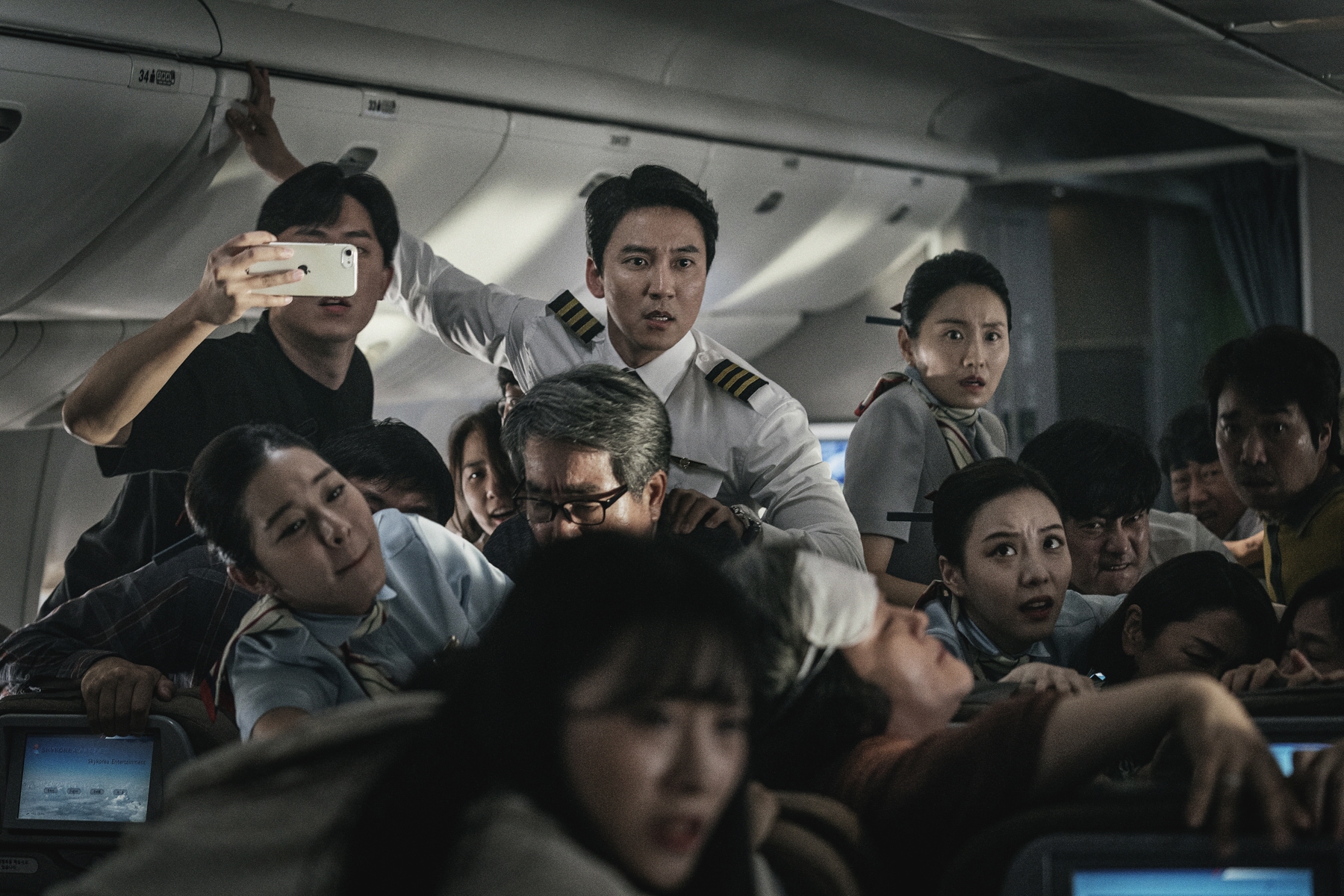 Emergency Declaration: Panico a 10.000 mila metri nel thriller coreano su Rai 4