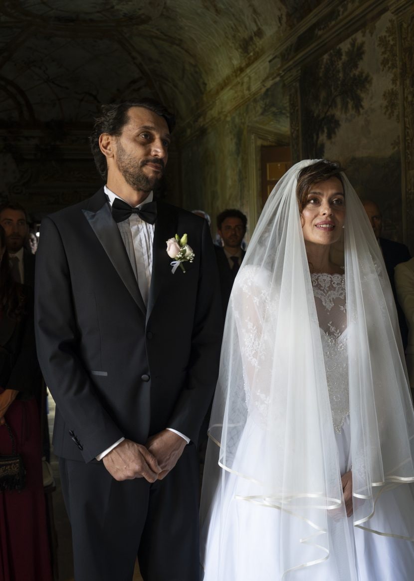 Corrado Fortuna e Claudia Pandolfi nel film Il ragazzo dai pantaloni rosa.